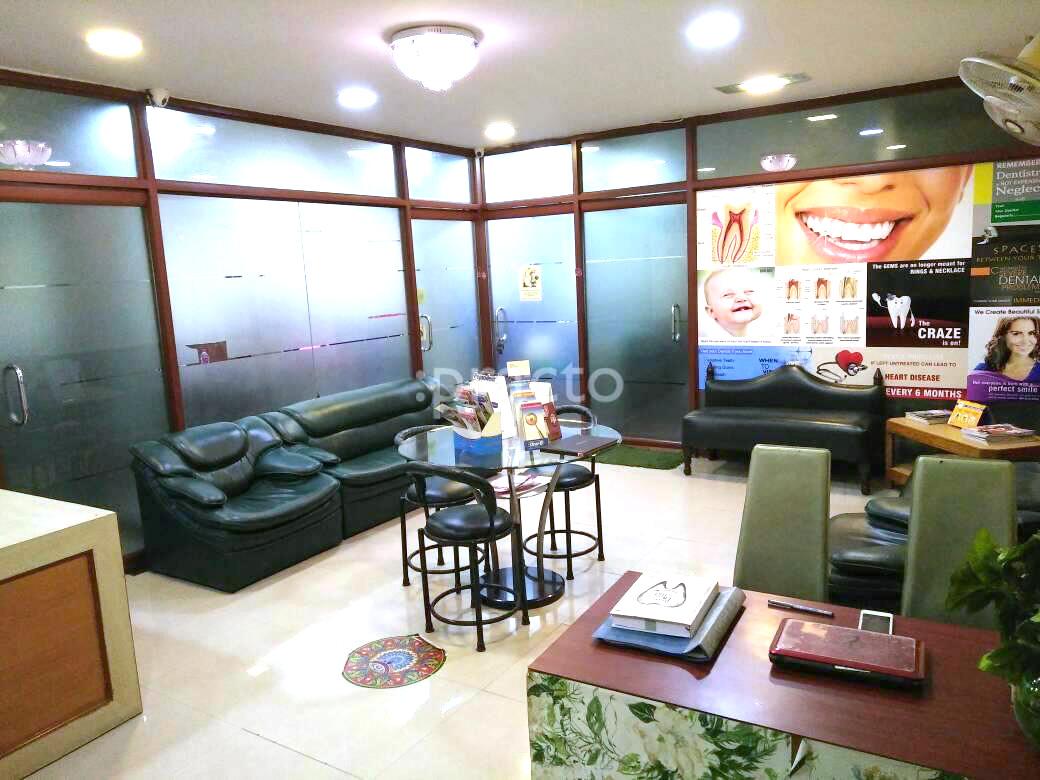 Waiting Area at 32 Diamonds Dental Clinic Vaishali Ghaziabad