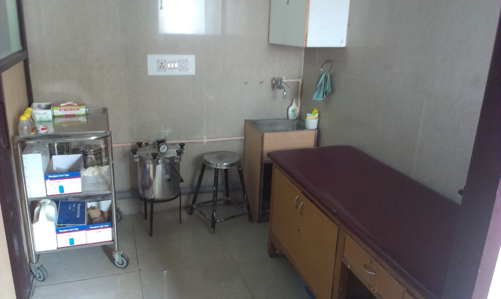 Vishwas Orthopaedic Clinic Banaswadi Bangalore