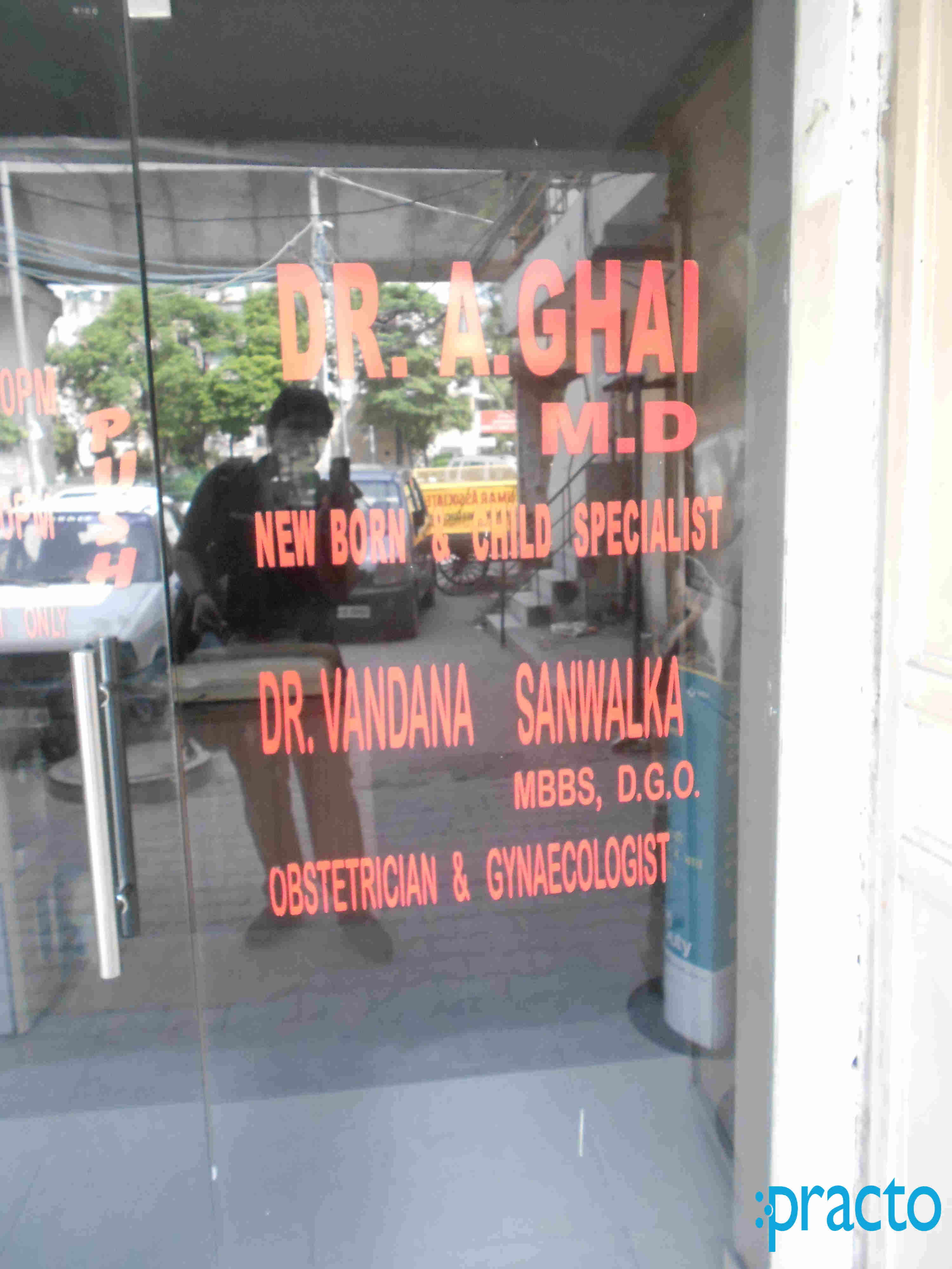 Dr. A Ghai Childern Clinic Rohini Delhi