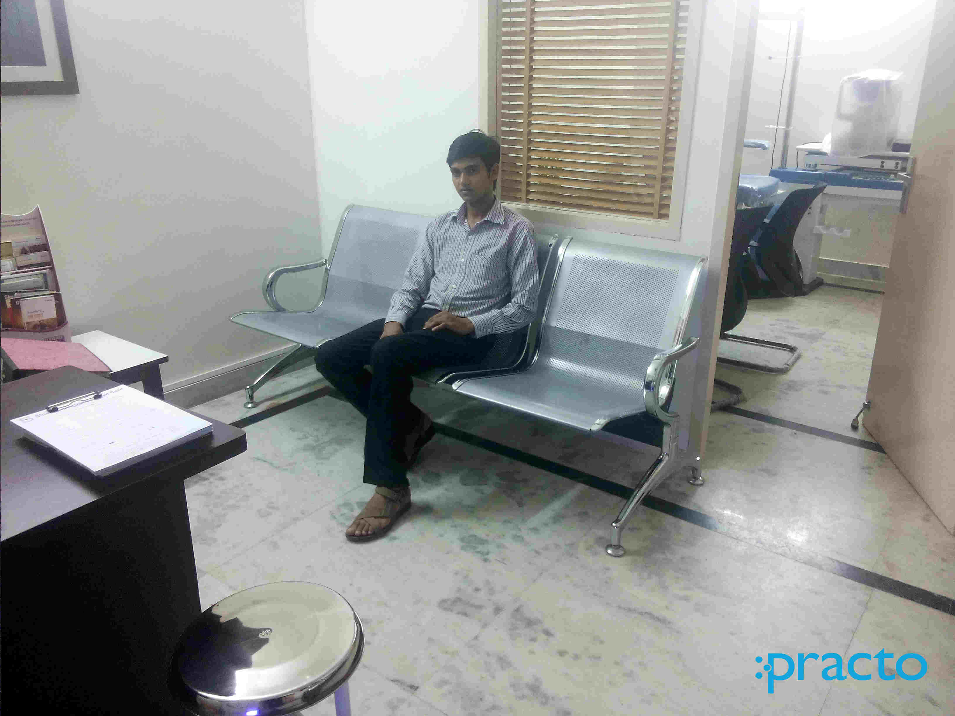 Shivom International Eye Care Kalkaji Delhi