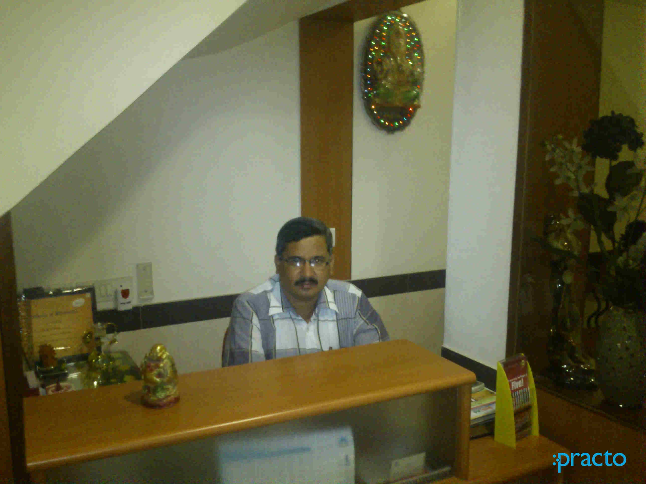 Reception at Navya ENT & Gynae Clinic Lajpat Nagar Delhi