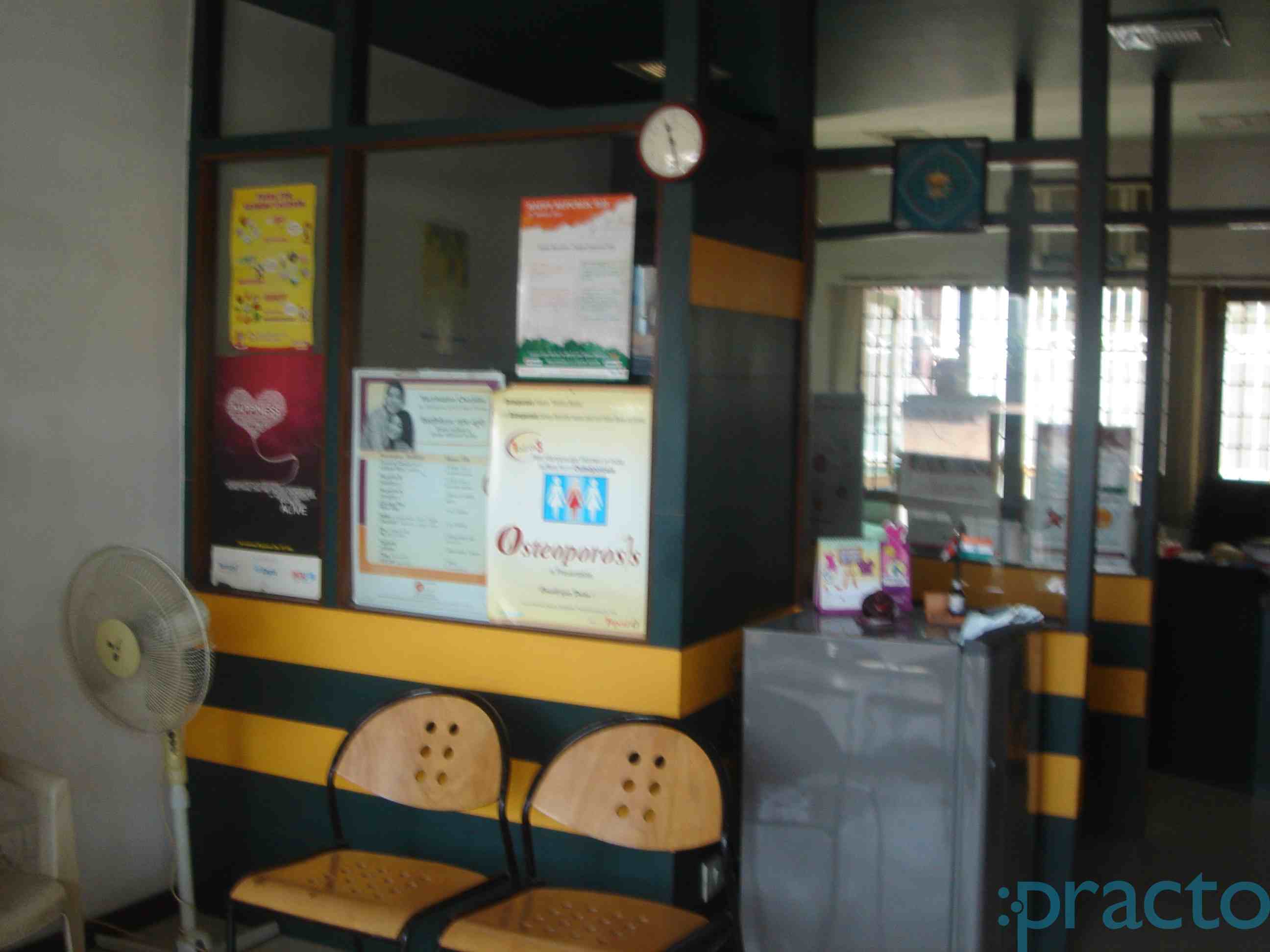 Sanjiv Dang Clinic East Of Kailash Delhi