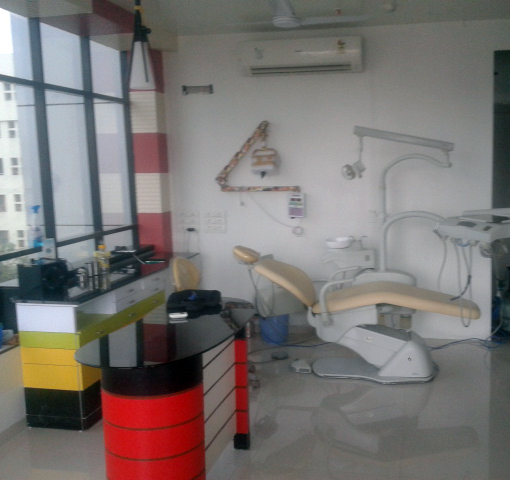Braces & Implant Clinic Hadapsar Pune