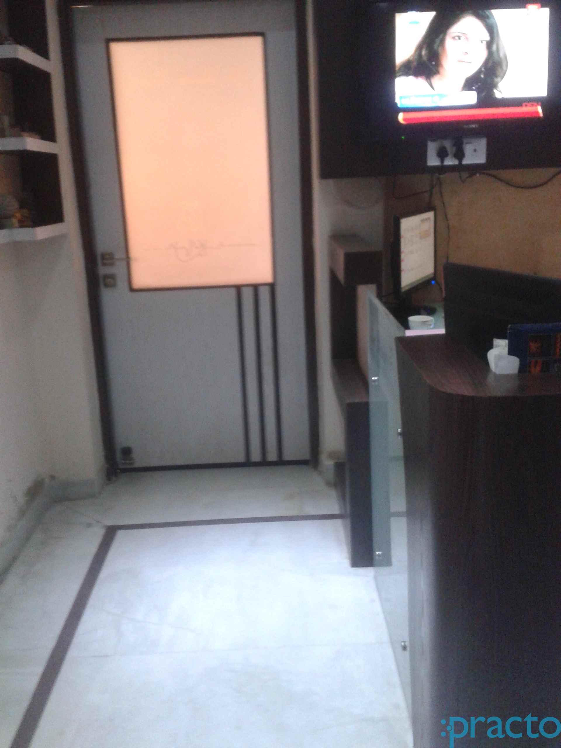 Dr. Pawan Kumar Goyal Clinic Rohini Delhi