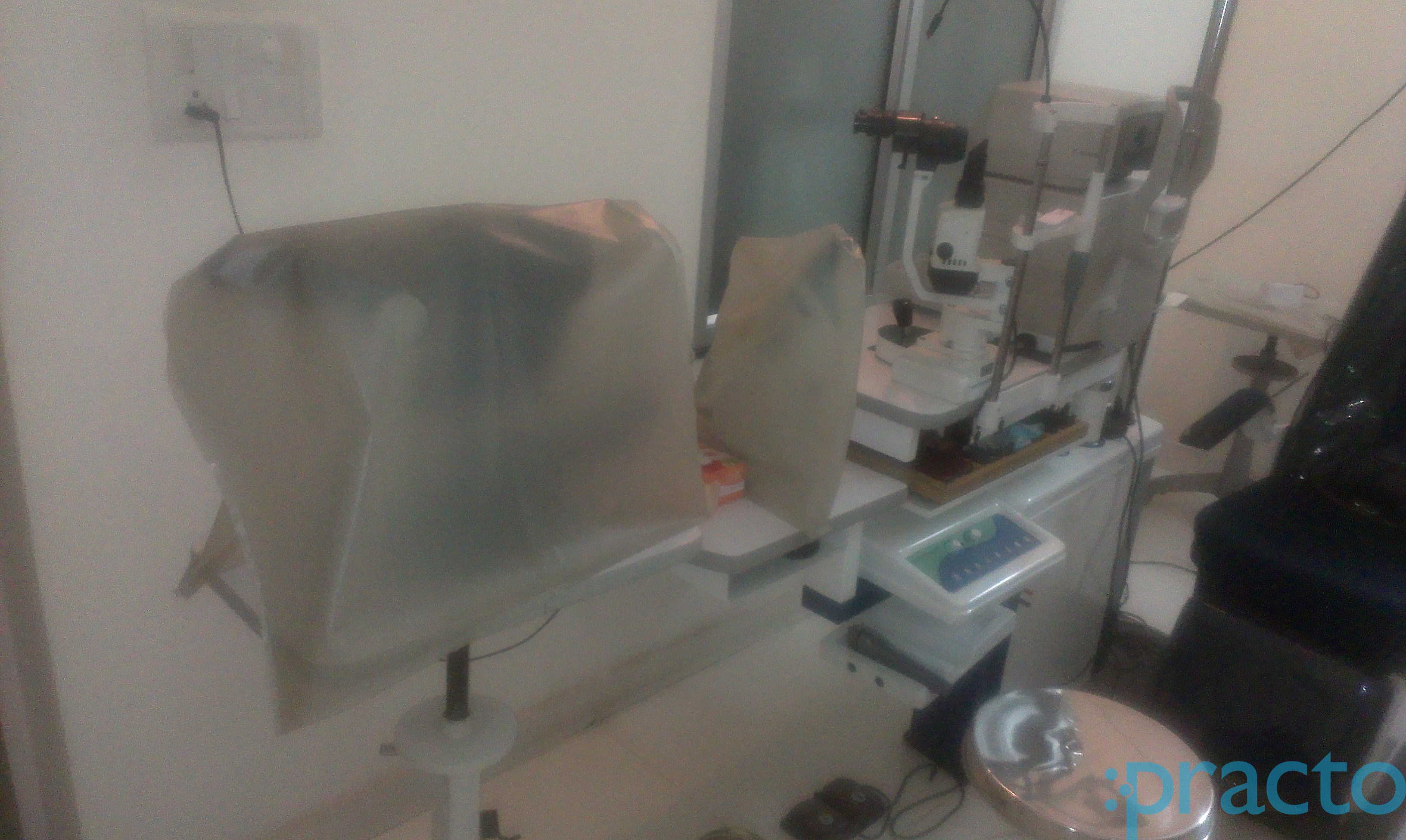 Eye Clinic & Dental Station Raja Garden Delhi
