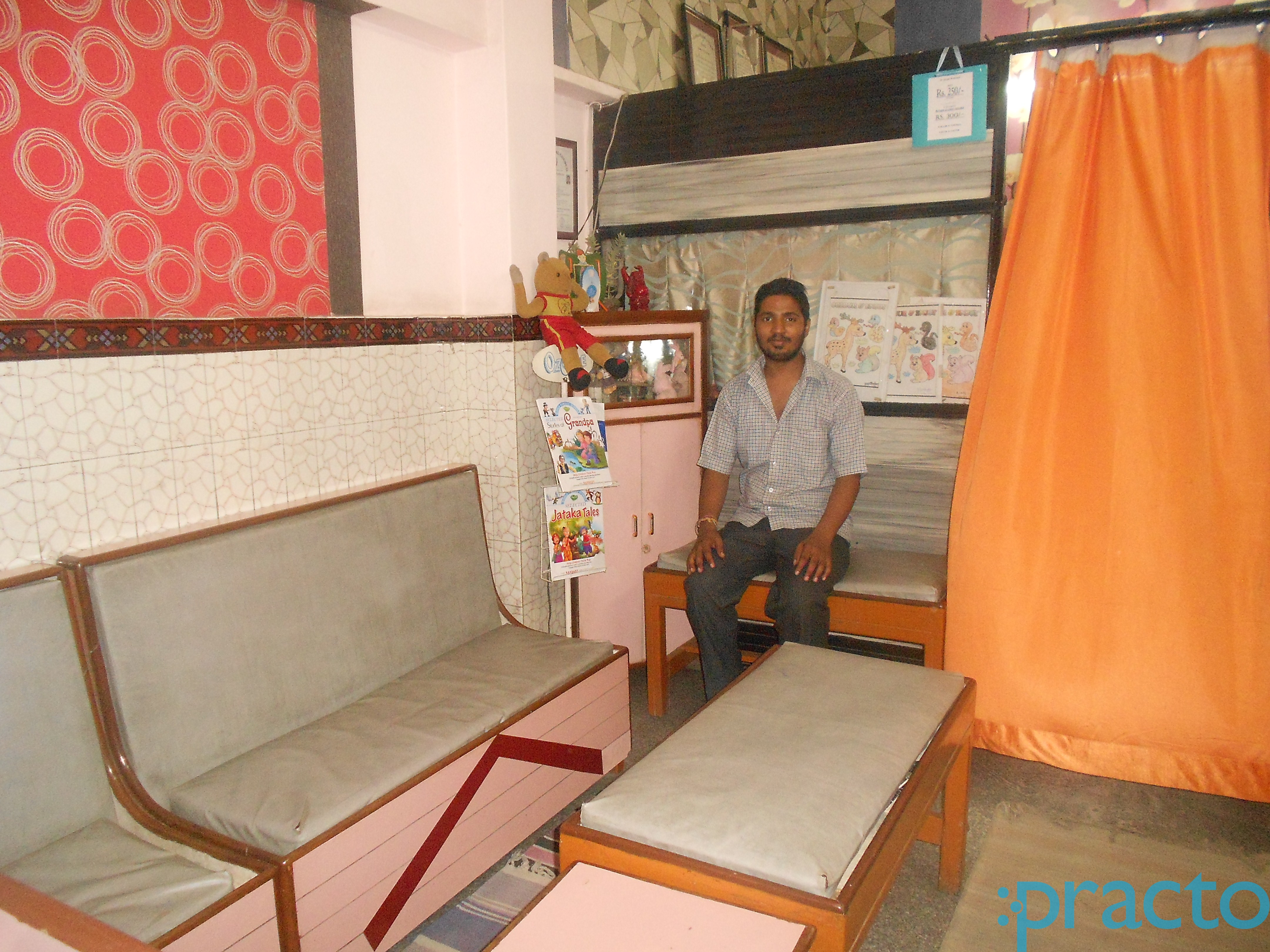 Dr. Sanjay Bhatnagar Child Clinic Hari Nagar Delhi