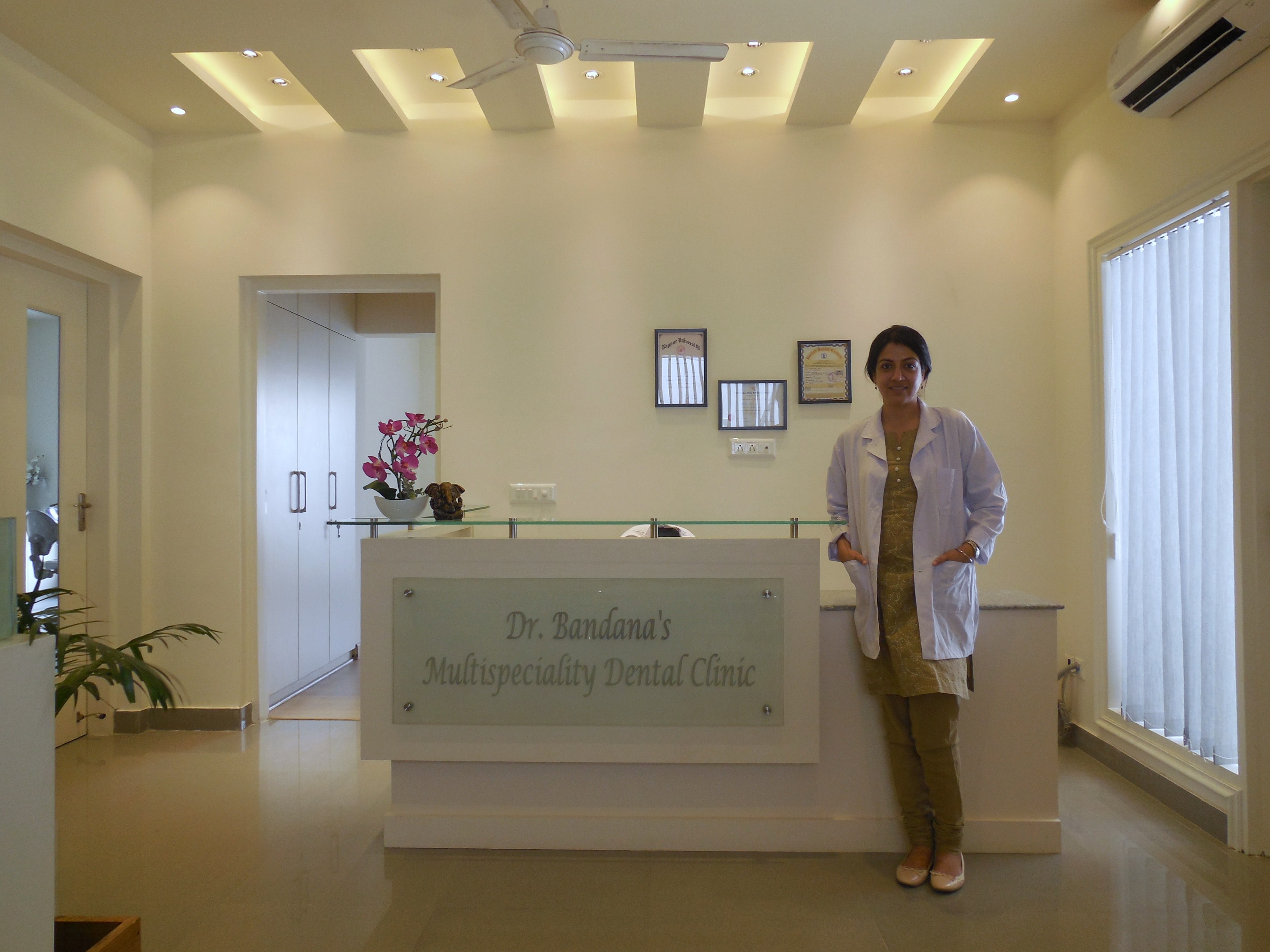 Reception at Dr. Bandana's Multispeciality Dental Clinic Sector 93 Noida