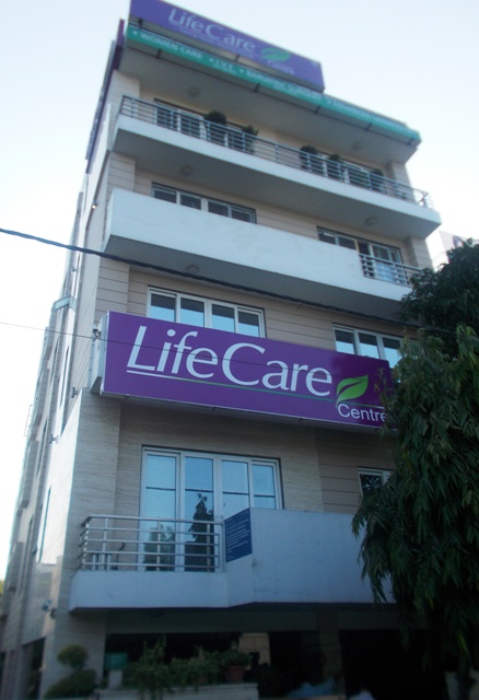 Life Care Centre Preet Vihar Delhi