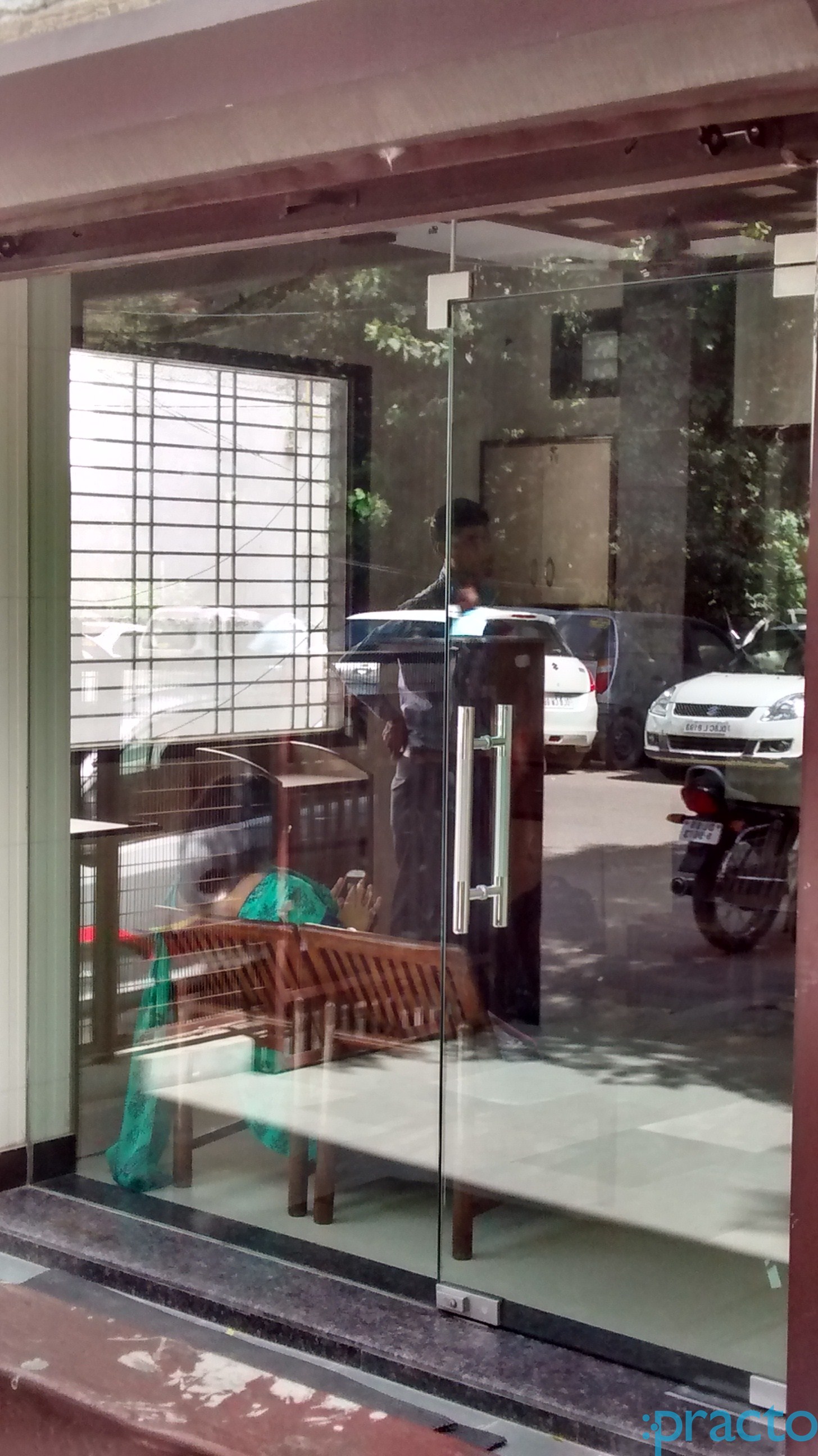 Dr. Surinder Seth's Clinic Keshav Puram Delhi