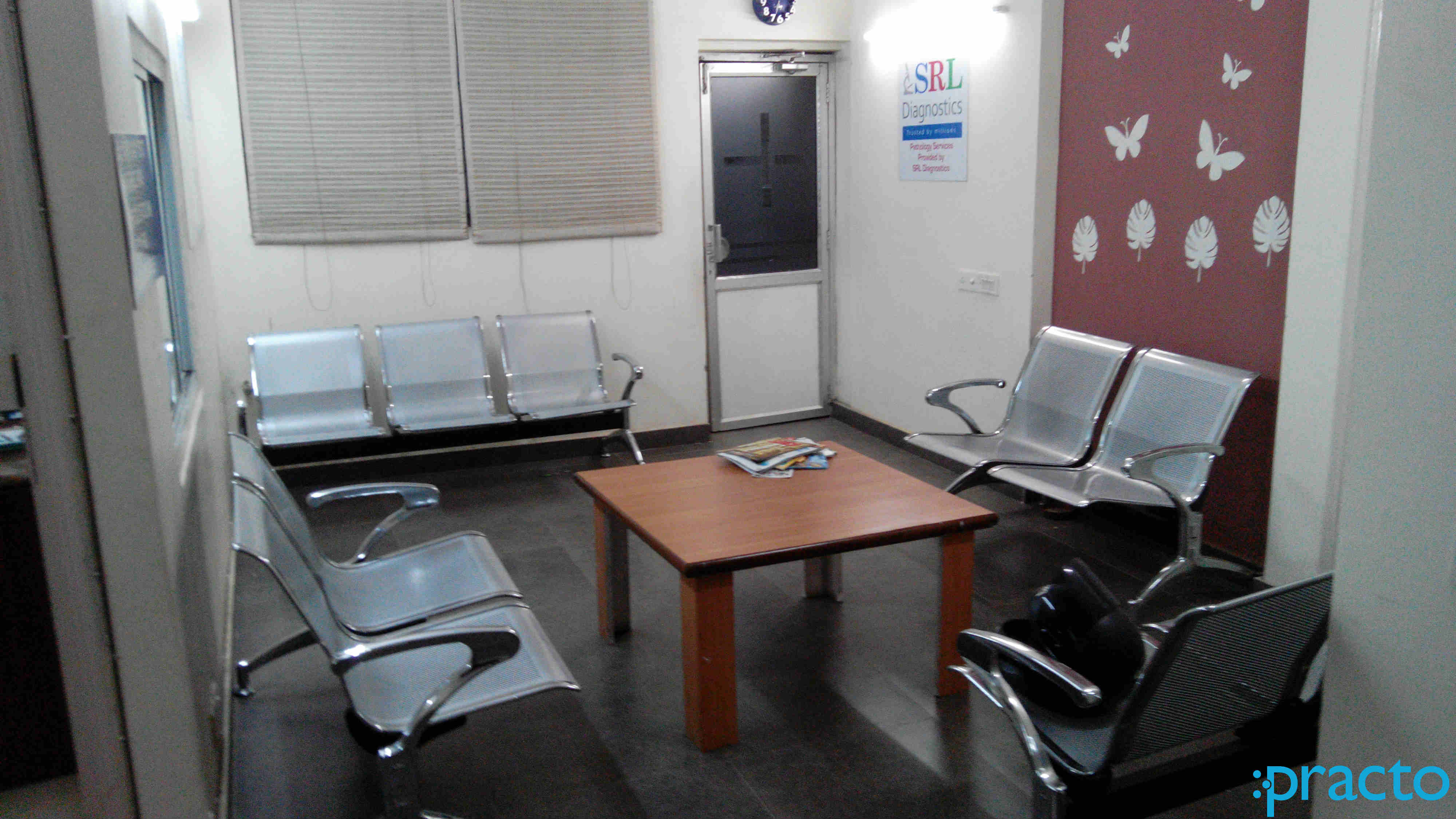 Dr D Kalra Clinic DLF Phase III Gurgaon