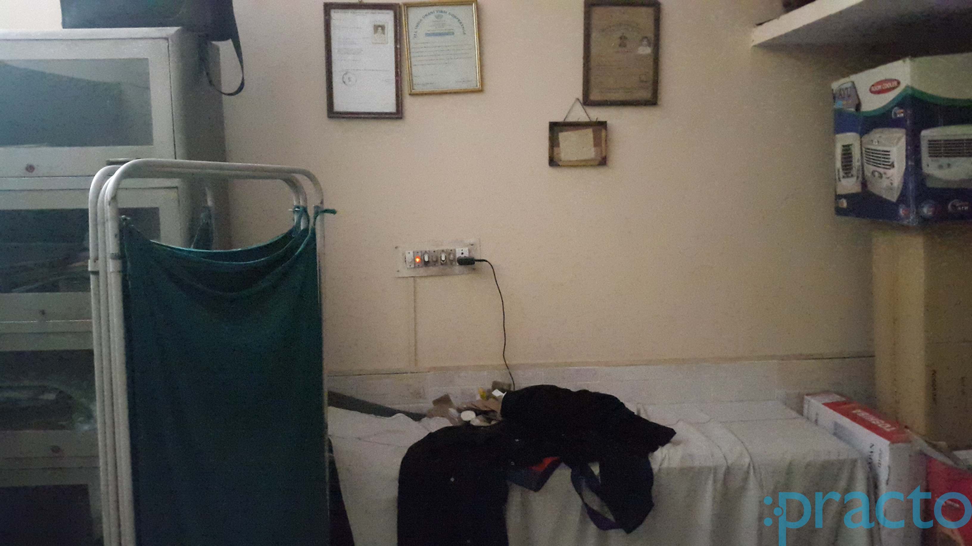 Sangeeta Clinic Geeta Colony Delhi