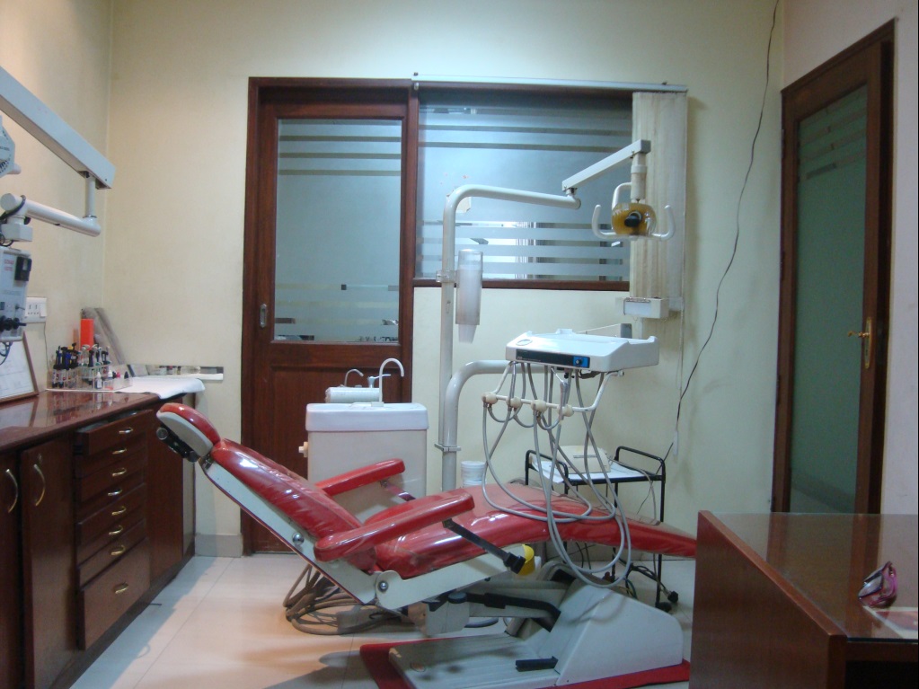 Smiles Dental Care Kalkaji Delhi