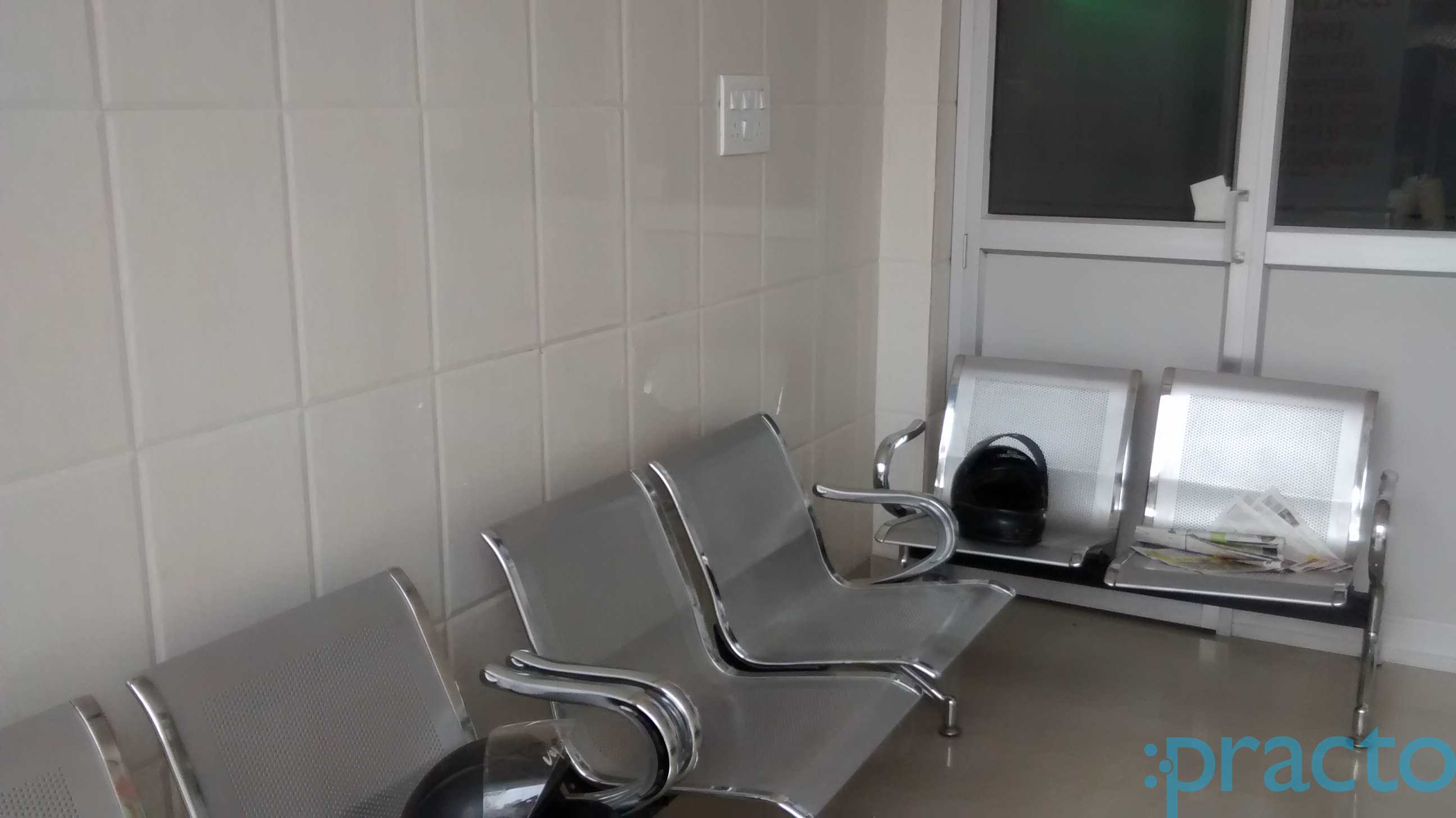 Aggarwal Dental Clinic Shahdara Delhi