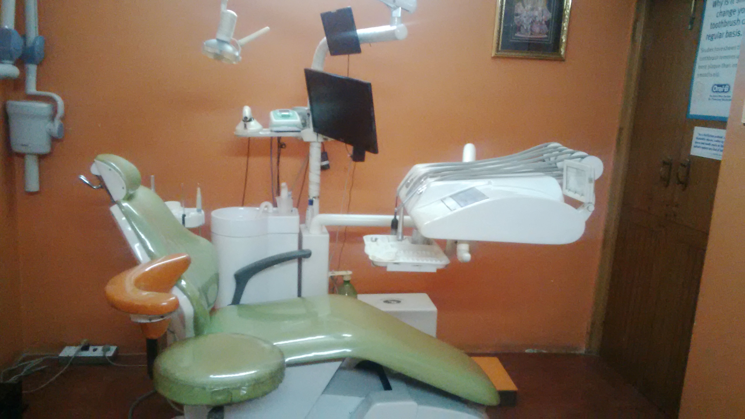 Bhardwaj Dental Clinic. Sarita Vihar Delhi