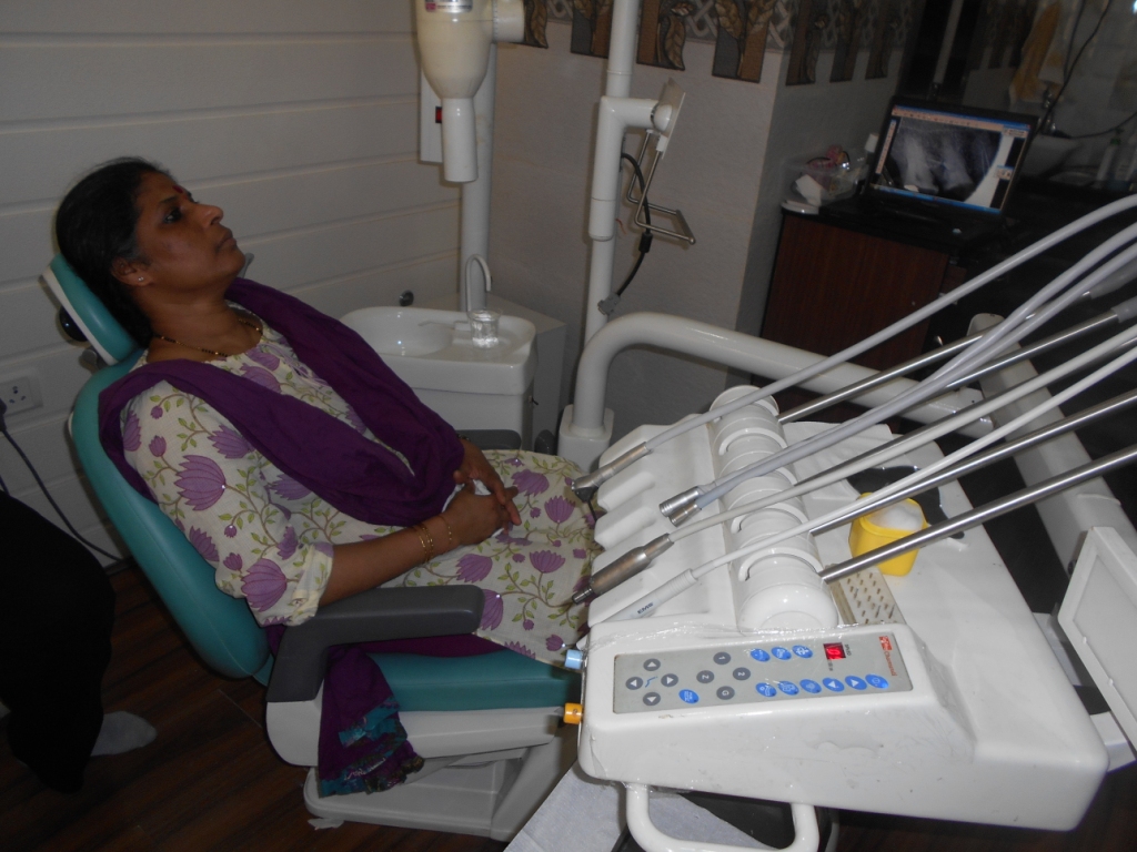 Dr. Alka's Dental Clinic Malad East Mumbai
