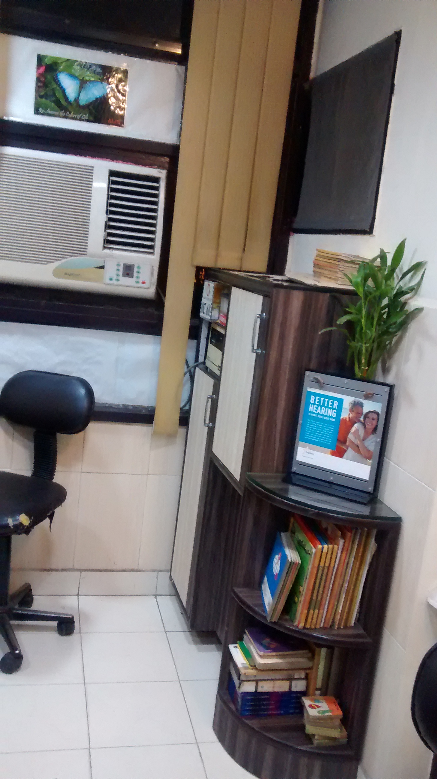 Vak- Shravan, The Speech & Hearing Clinic Vikas Puri Delhi