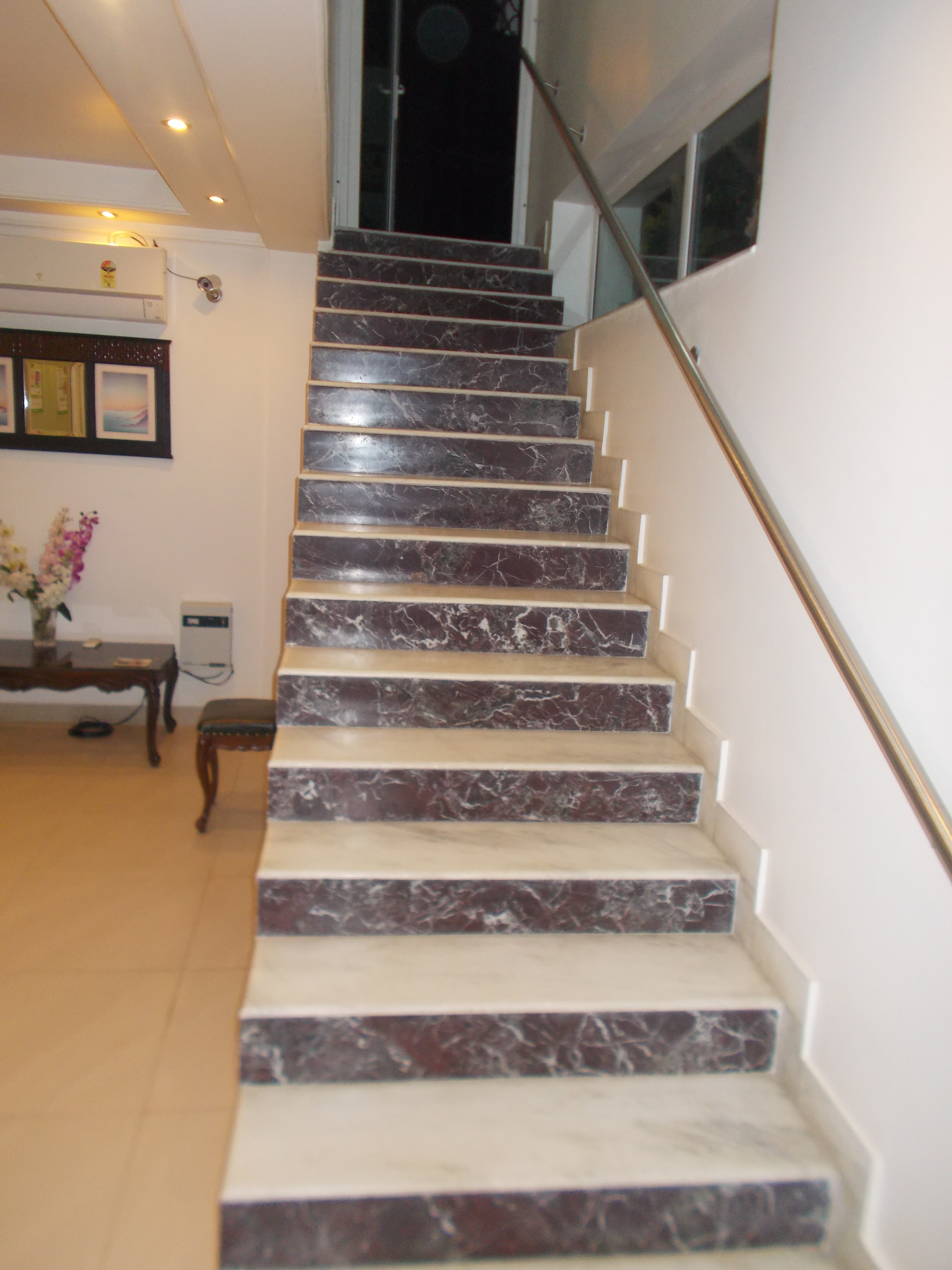 Dr. Rahul Sharma ENT Clinic & Hearing Aid Centre Janakpuri Delhi