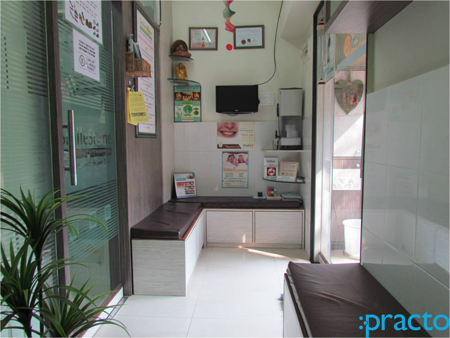 SmileStone Complete Dental Care & Implant Center Vileparle East Mumbai