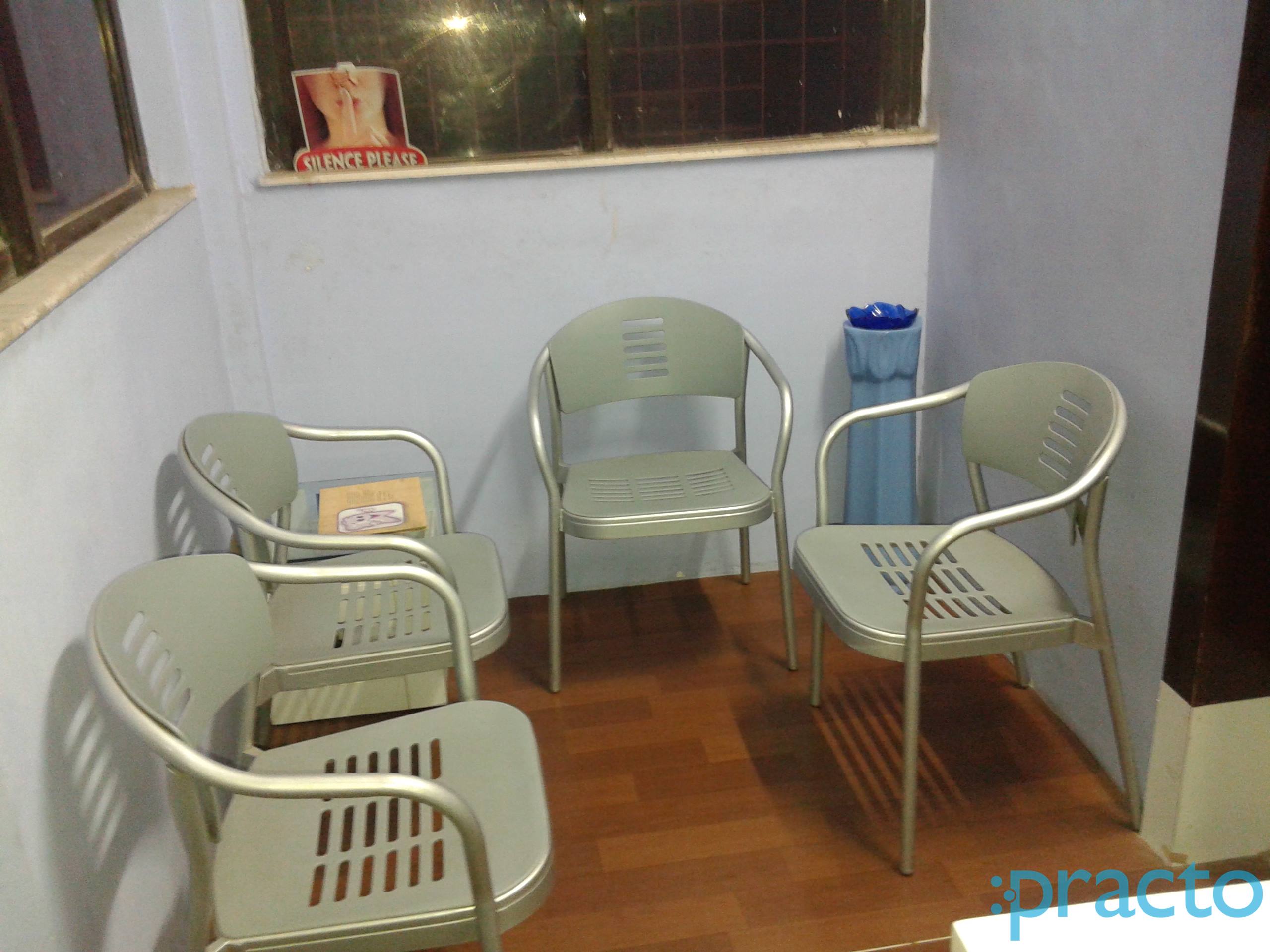 Dr. Varunraj Kamat Clinic Vileparle West Mumbai