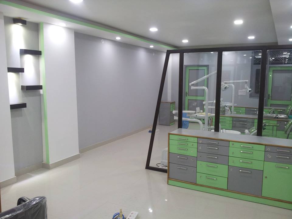 Cure Max Multispecialty Dental Clinic Vijaynagar Delhi