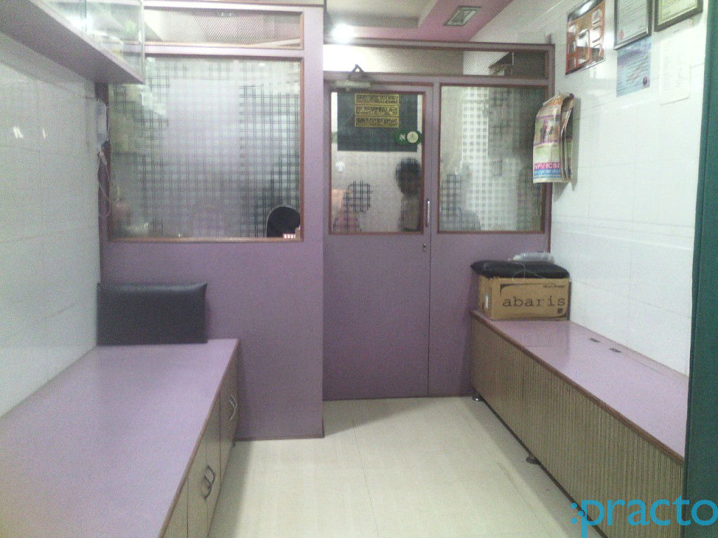 Azmi Clinic Govandi Mumbai