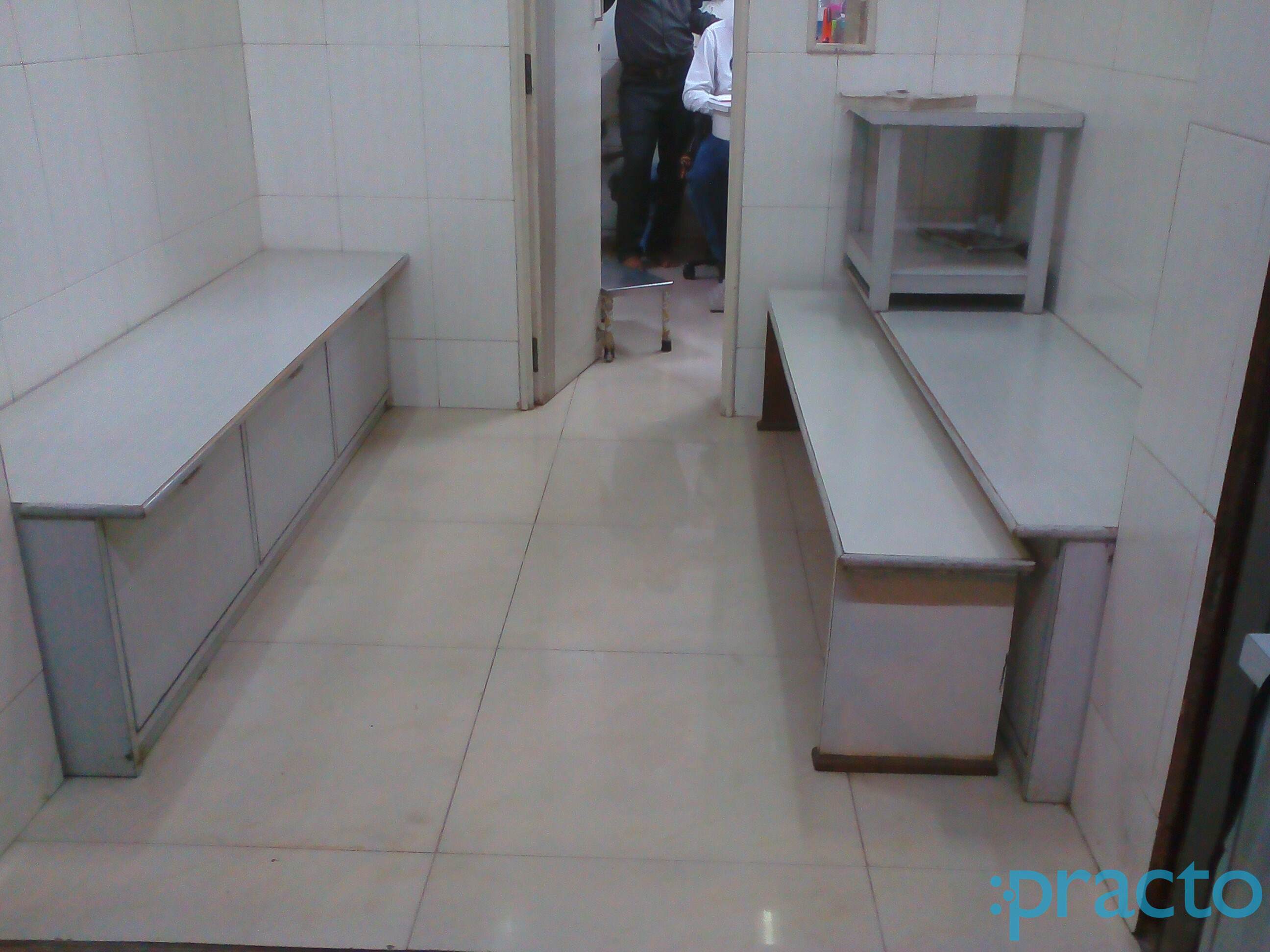 Chaitanya Clinic Dahisar West Mumbai