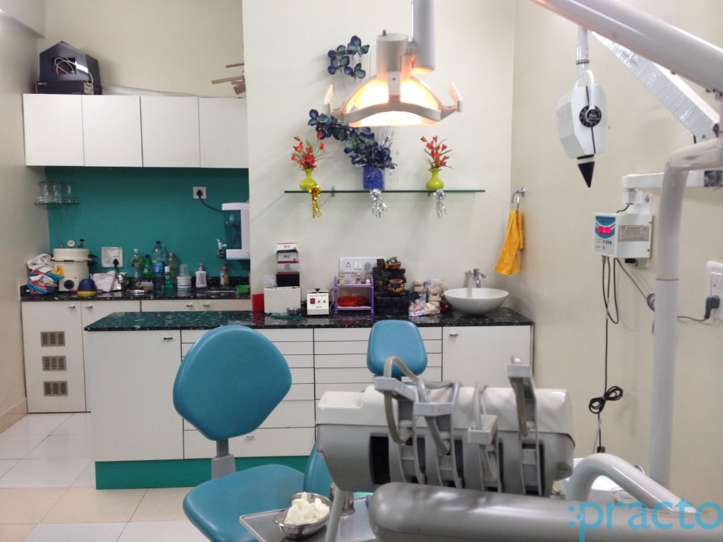 Dr. Neelam Paradia Family Dental Care Chembur Mumbai