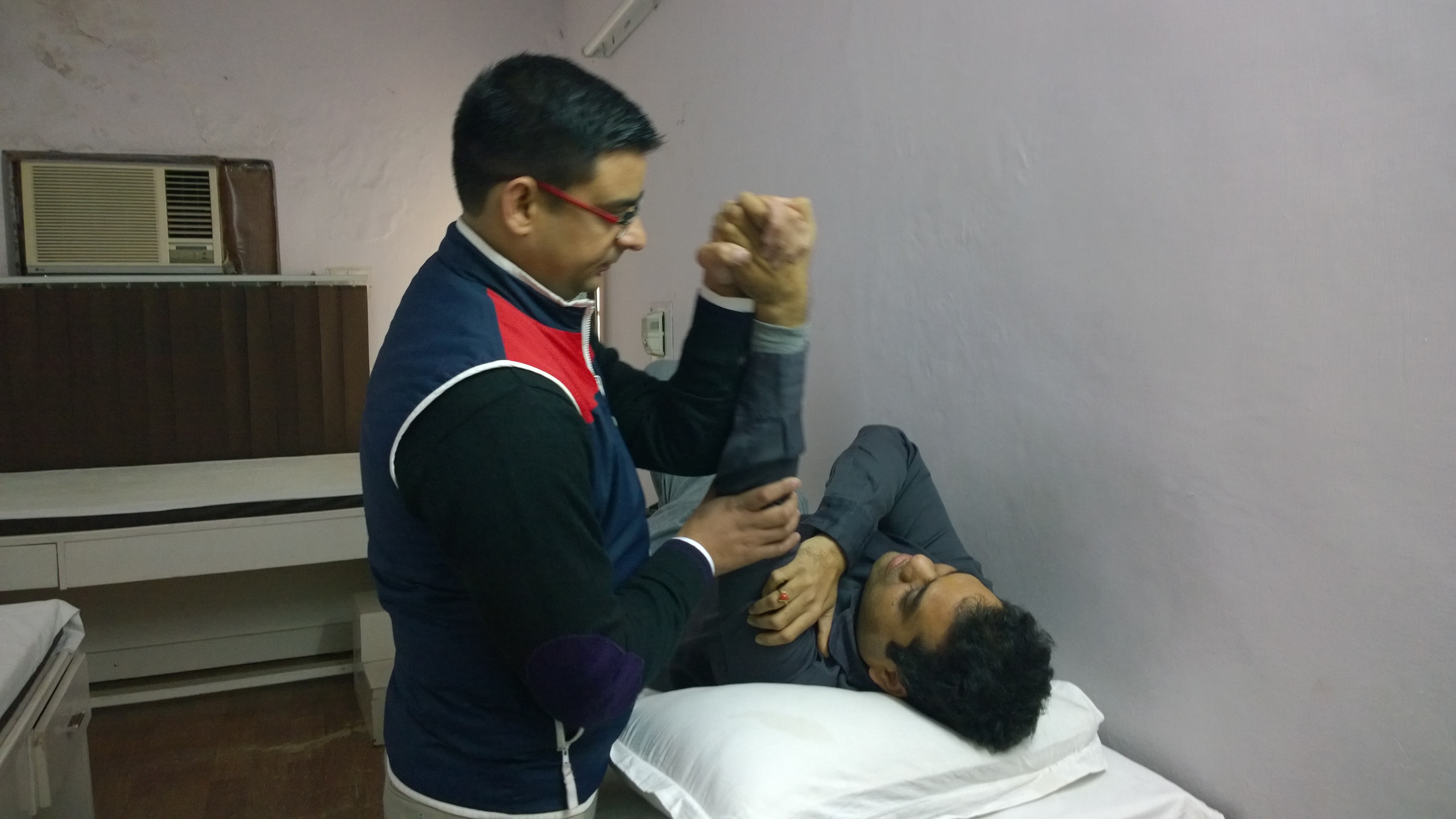 CURADOR NEURO-PHYSIOTHERAPY CLINIC Pitampura Delhi