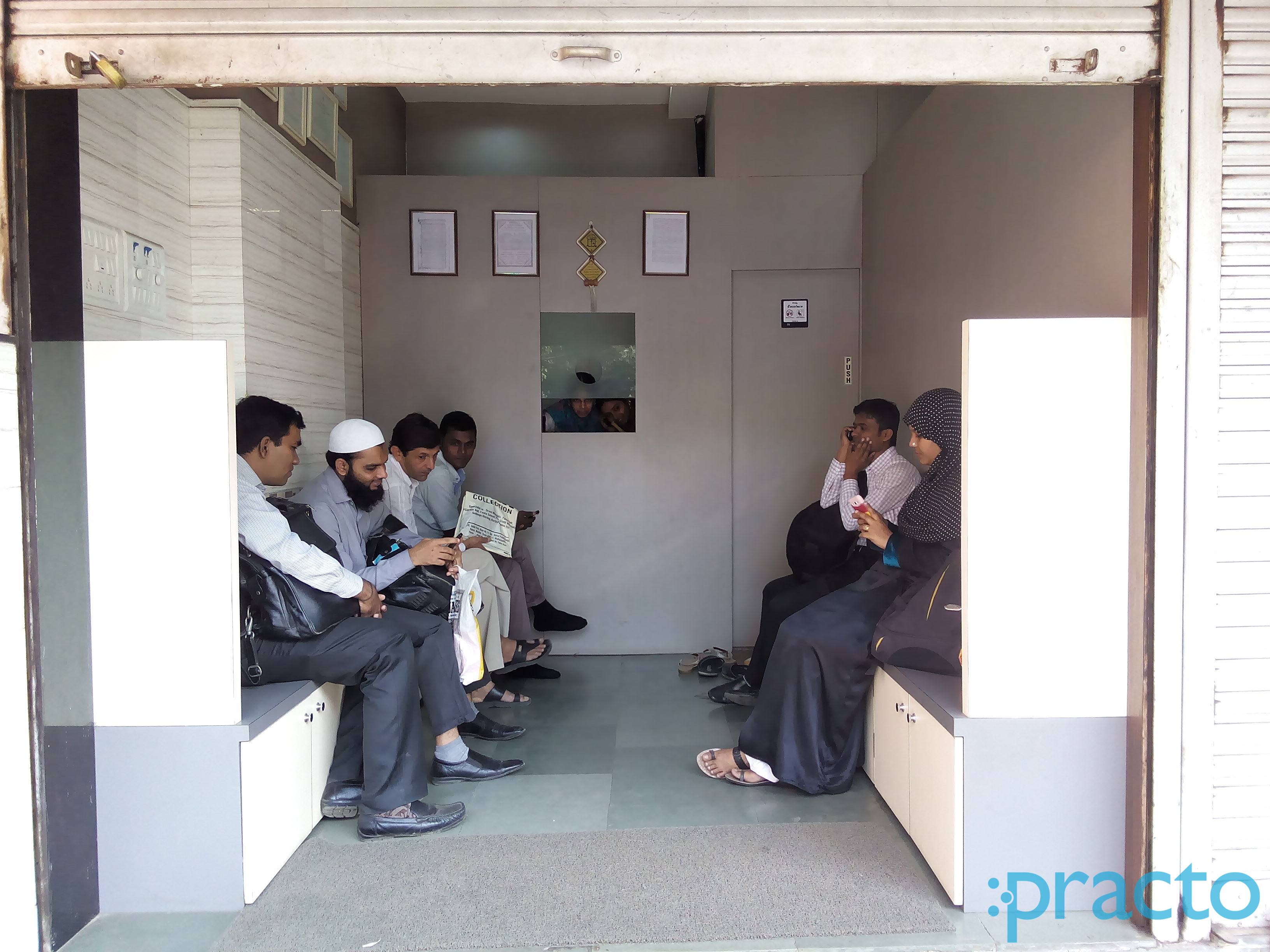 Dr. Shaikh's Clinic & Vaccination Centre Agripada Mumbai