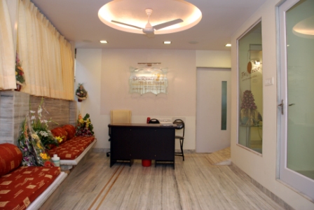 Waiting Area at Dr Raut's Maternity And Surgical Nursing Home Santacruz Mumbai