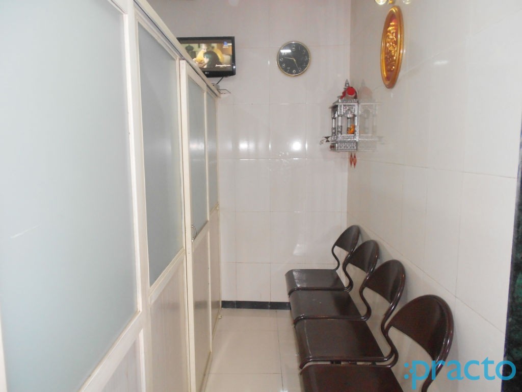 Dr. Aman J. Dadhich Clinic JB Nagar Mumbai