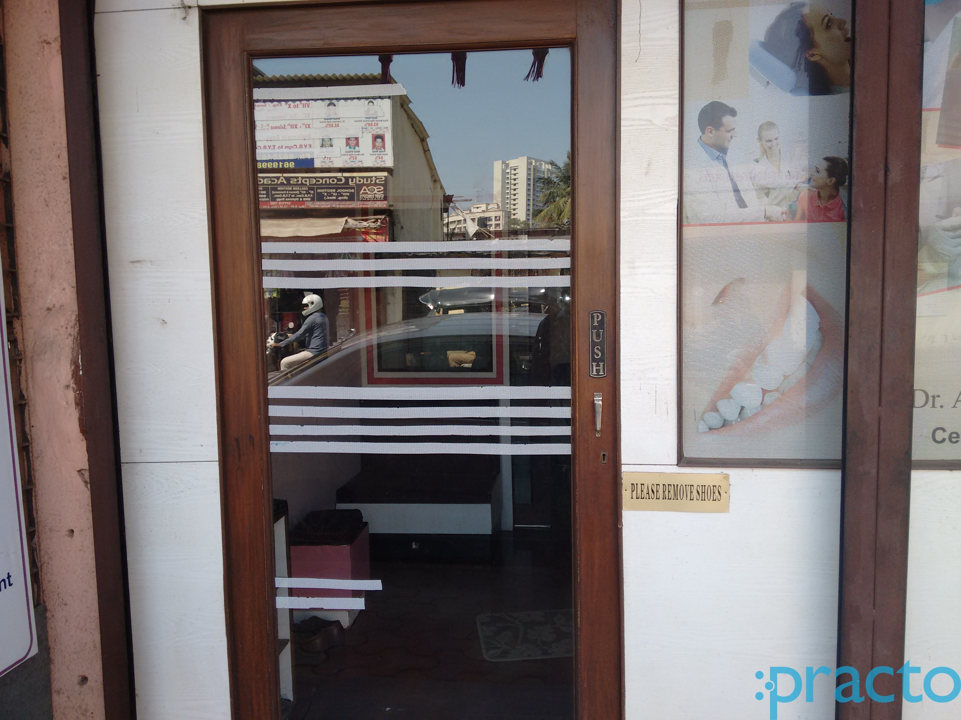 Dr. Ashish Varshney Dental Clinic Kandivali West Mumbai