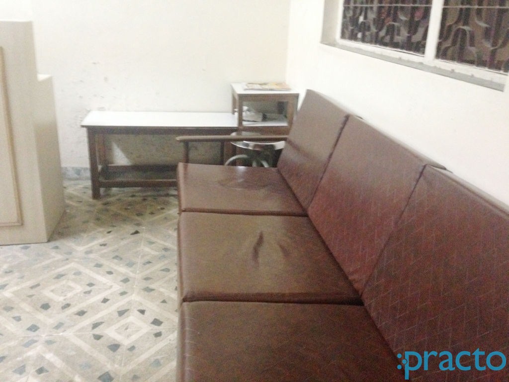 Dr. Rajendra G. Baikerika Clinic Vikhroli East Mumbai