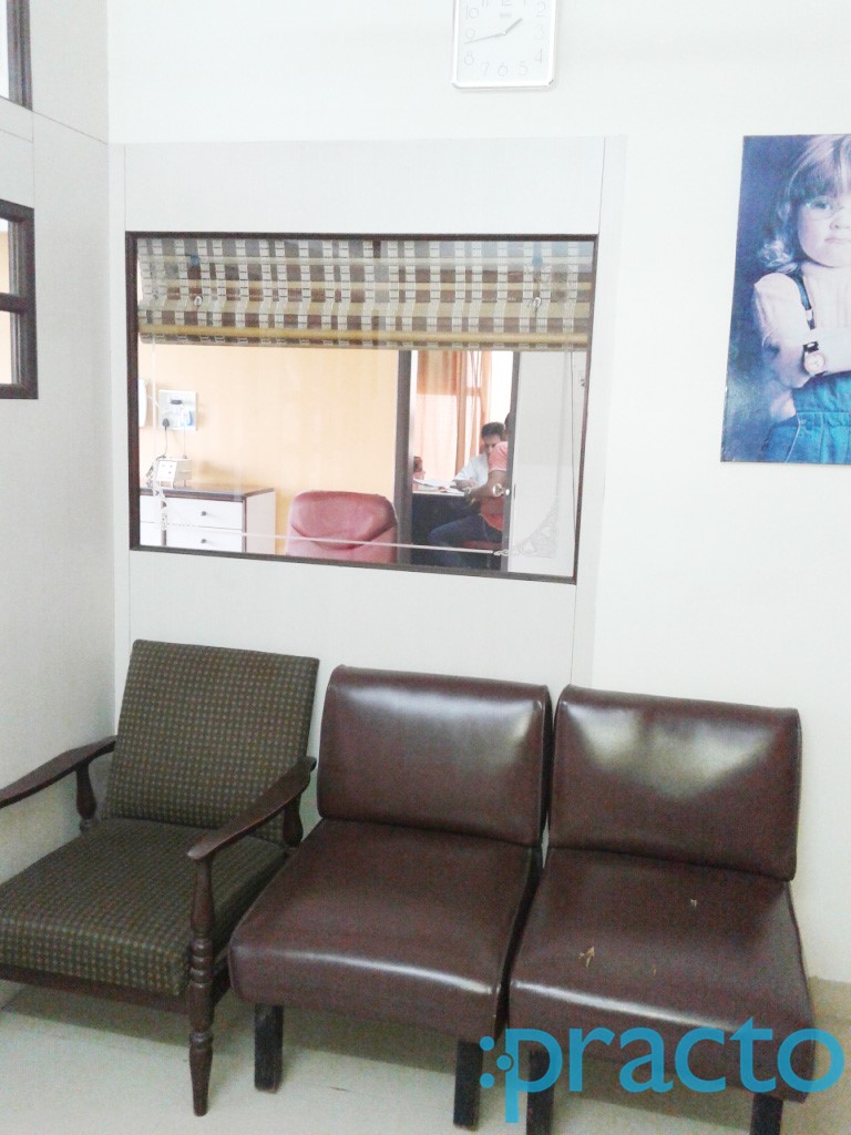 Dr M.R. Rajan's Clinic Andheri West Mumbai