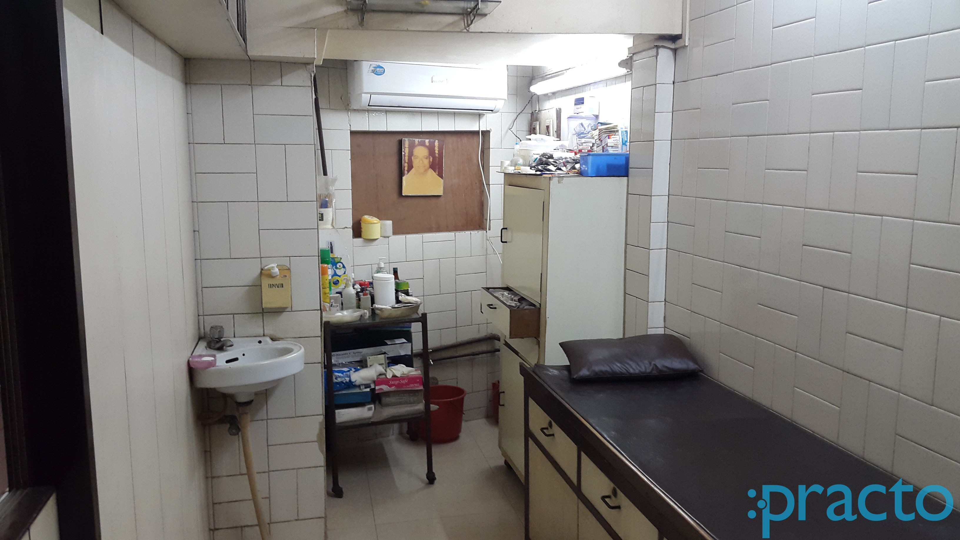Dr. Prakash D Shetty's Clinic Colaba Mumbai
