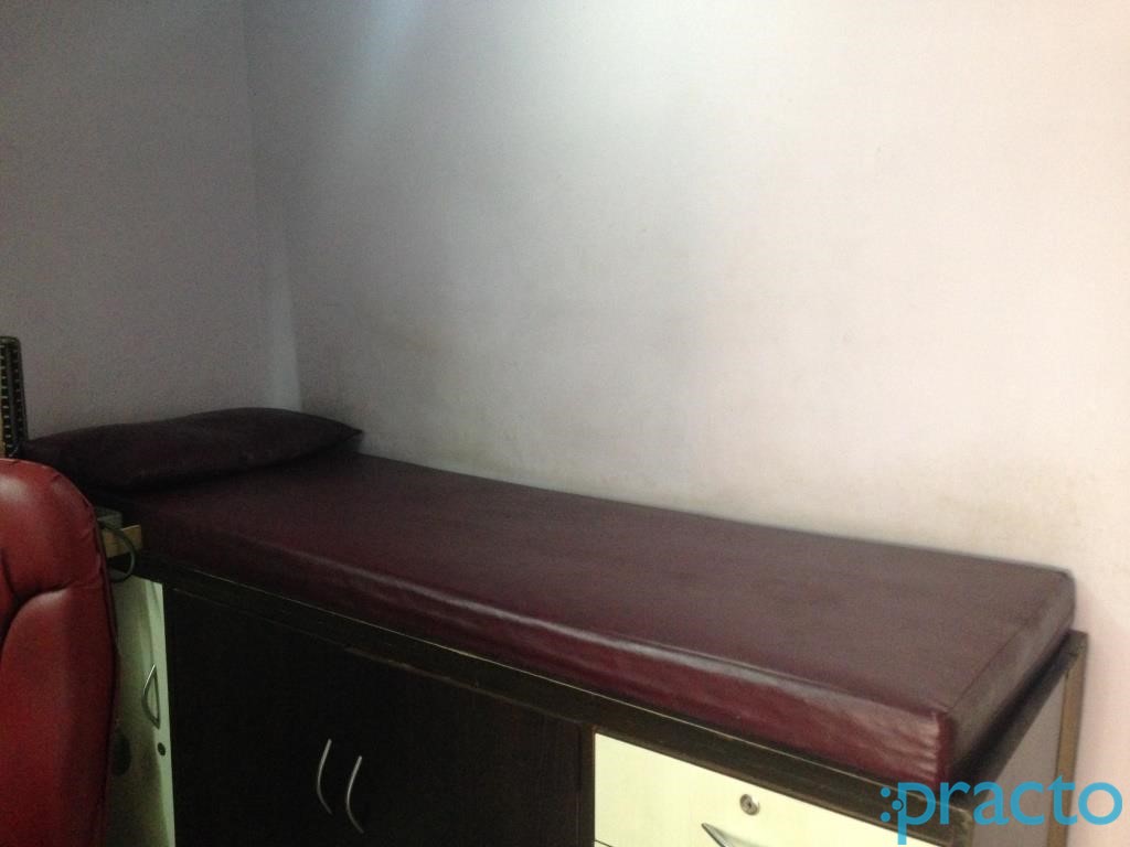 Ujwala Sawratkar's Clinic Santacruz East Mumbai