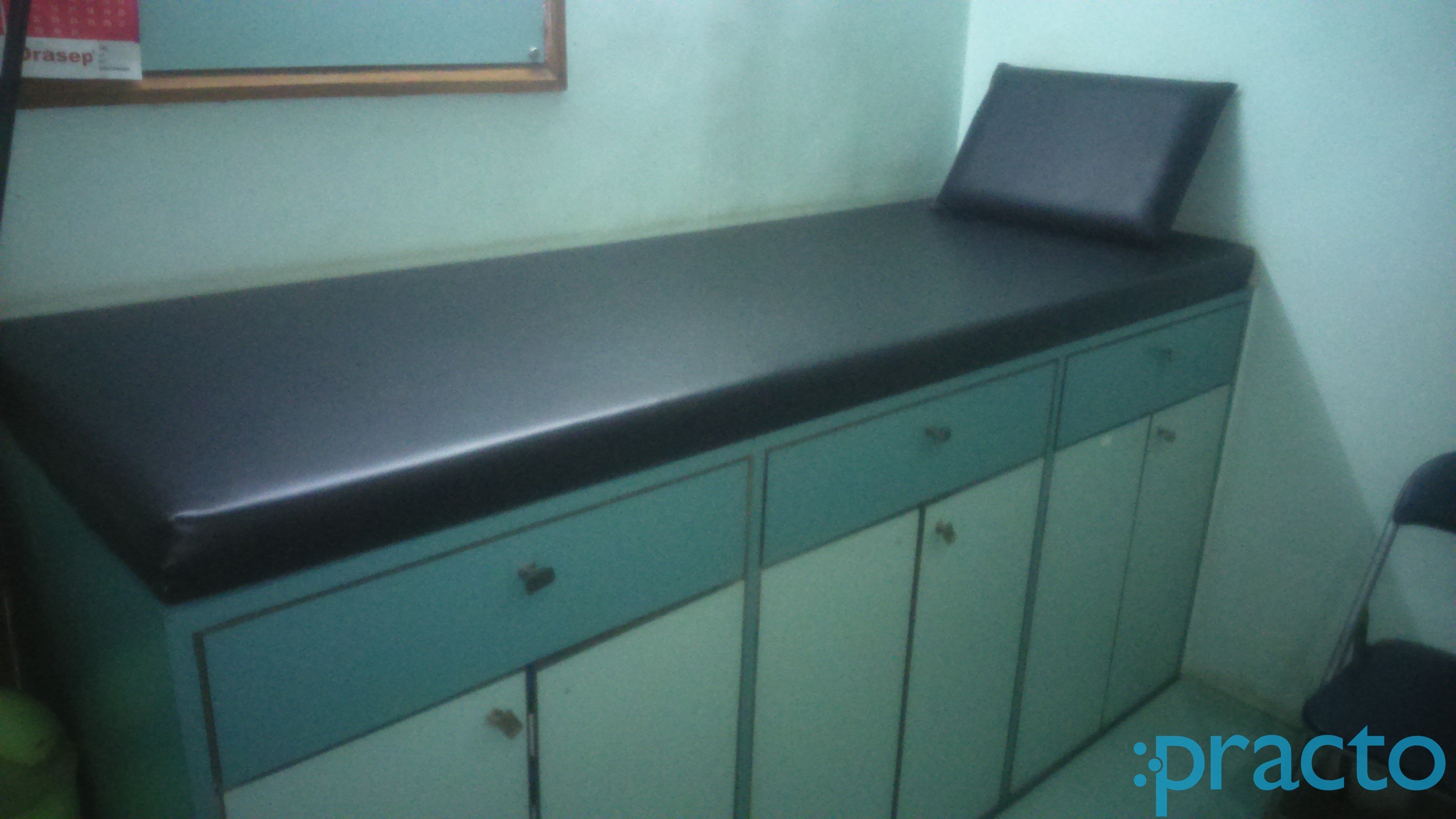 Dr. Pallavi R. Deshpande's Clinic Manpada Thane