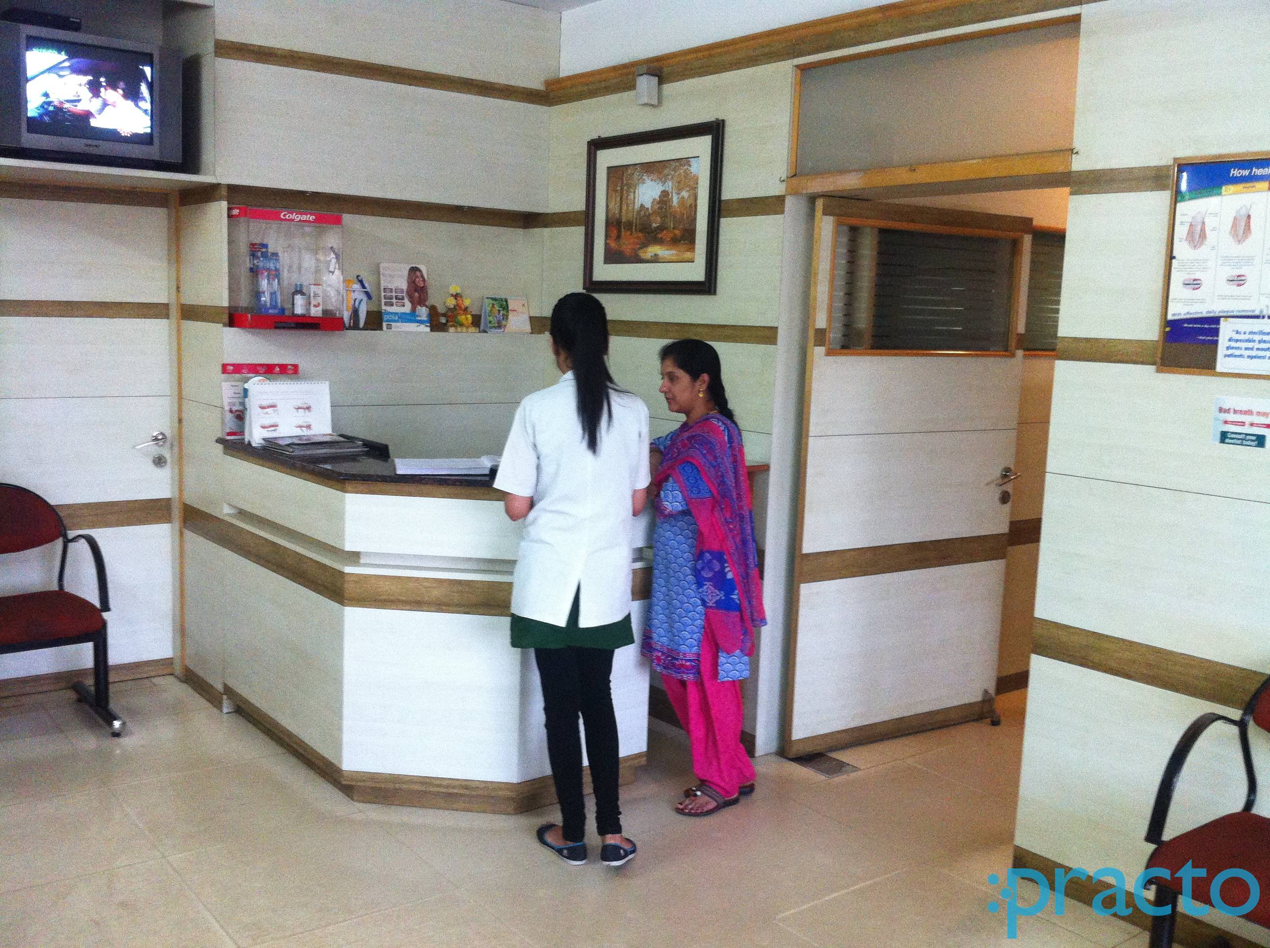 Reception at Dental Care Centre Basavanagudi Bangalore