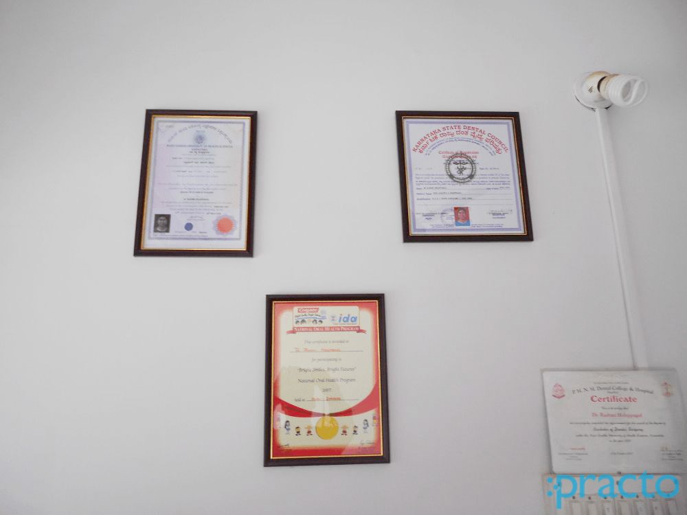 Reception at Sri Sai Dental Care RT Nagar Bangalore