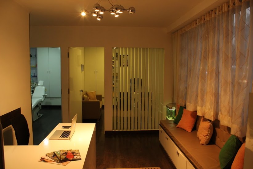 Waiting Area at Cosmesis India Brigade Road Bangalore