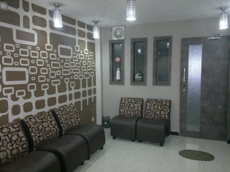 Ezhil Dental Clinic Saibaba Colony Coimbatore