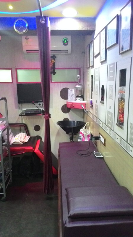 OPD/Ward at Matrusmruti Dermosthetic Skin Clinic Borivali East Mumbai