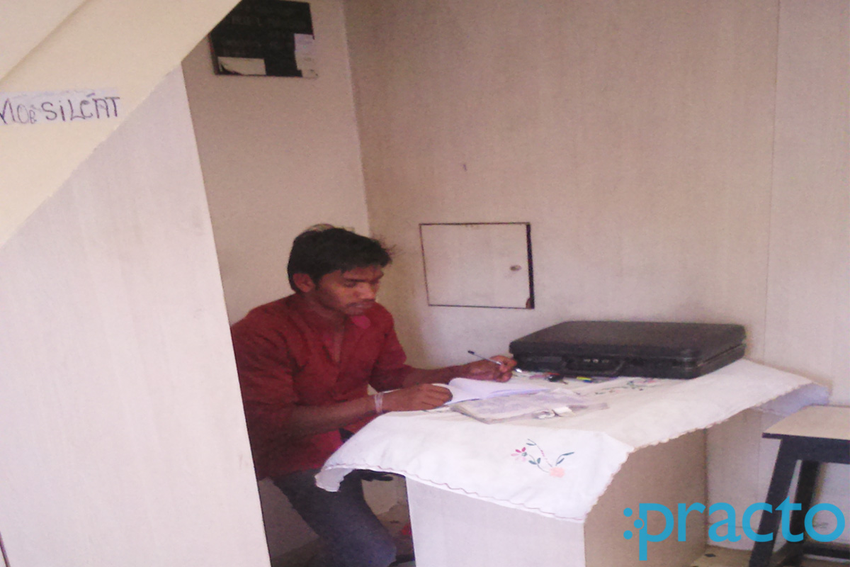 Reception at Ashwin Child Clinic Ramdaspeth Nagpur
