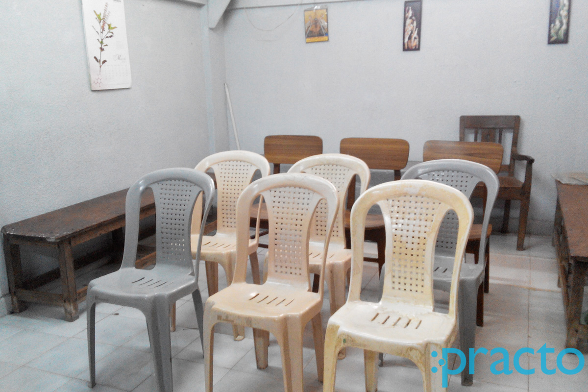 Waiting Area at Lakshmi Ram clinic Royapettah Chennai