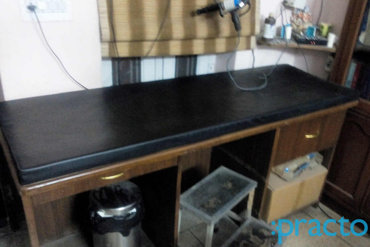 OPD/Ward at Dr. A. K Mathur Clinic Bapu Nagar Jaipur