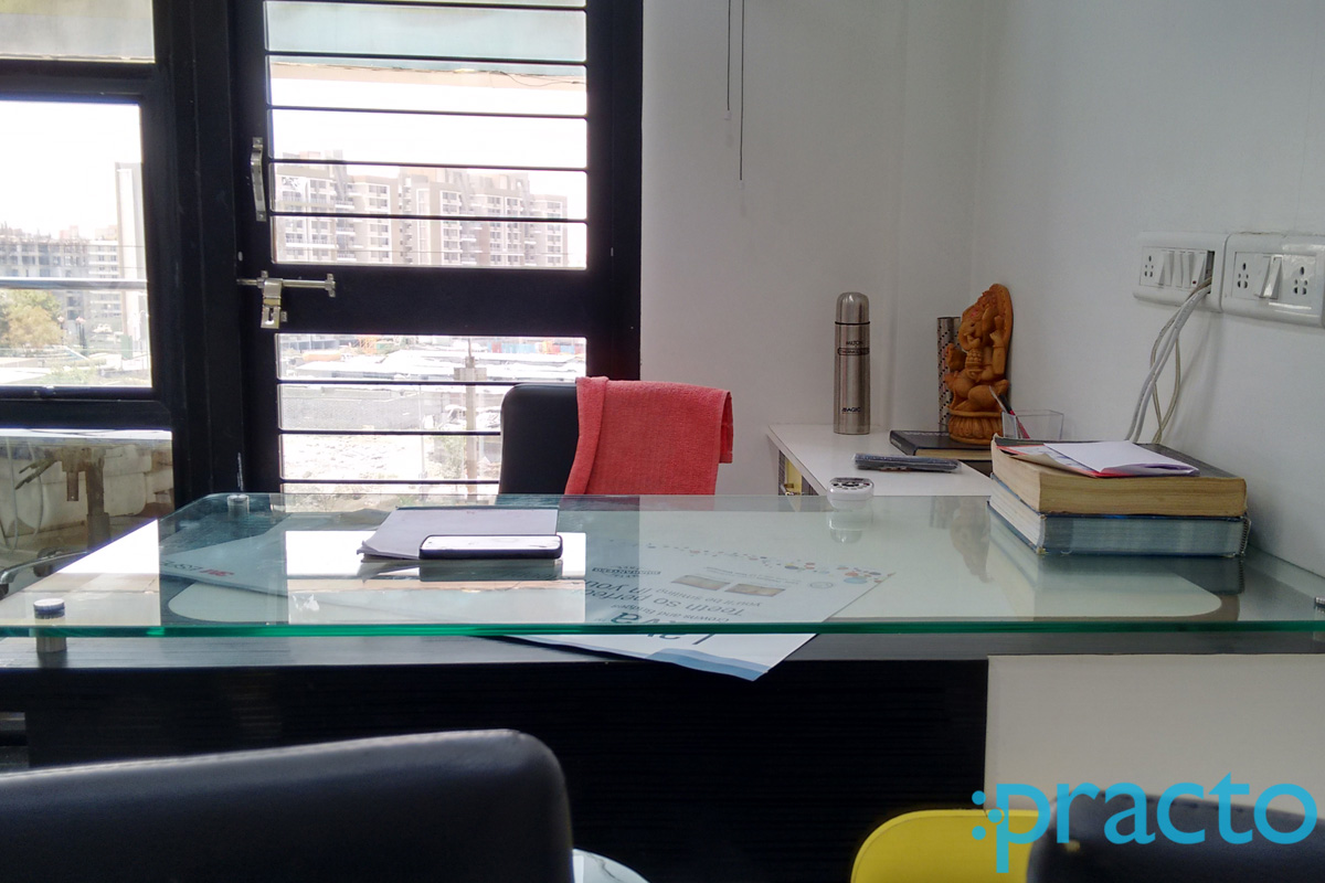 Dr Patil Dental Clinic & Implant Center Pimpri-Chinchwad Pune