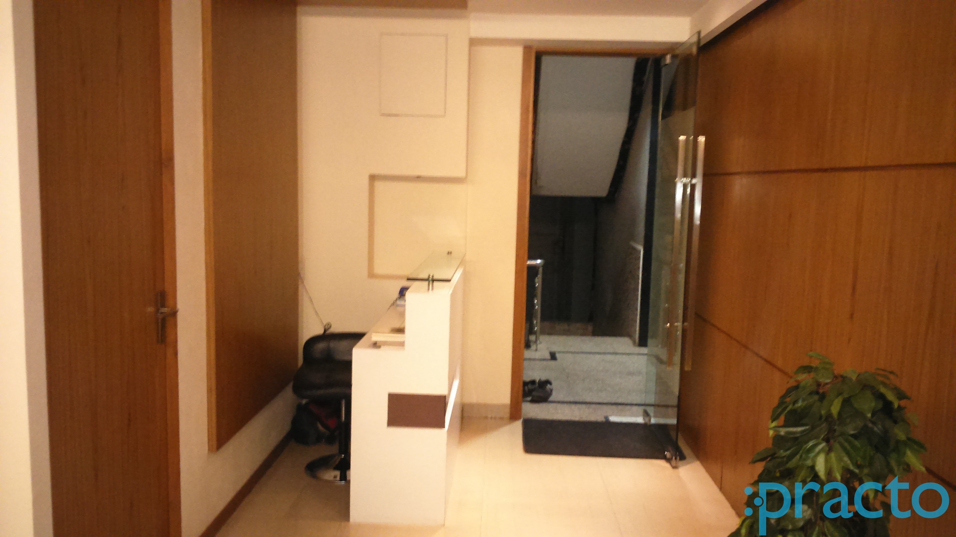 Reception at Dr. Ambrish S. Patel's Clinic Indore Manorama Ganj Indore