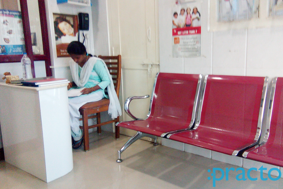 Reception at Smile Dental Clinic Porur Chennai