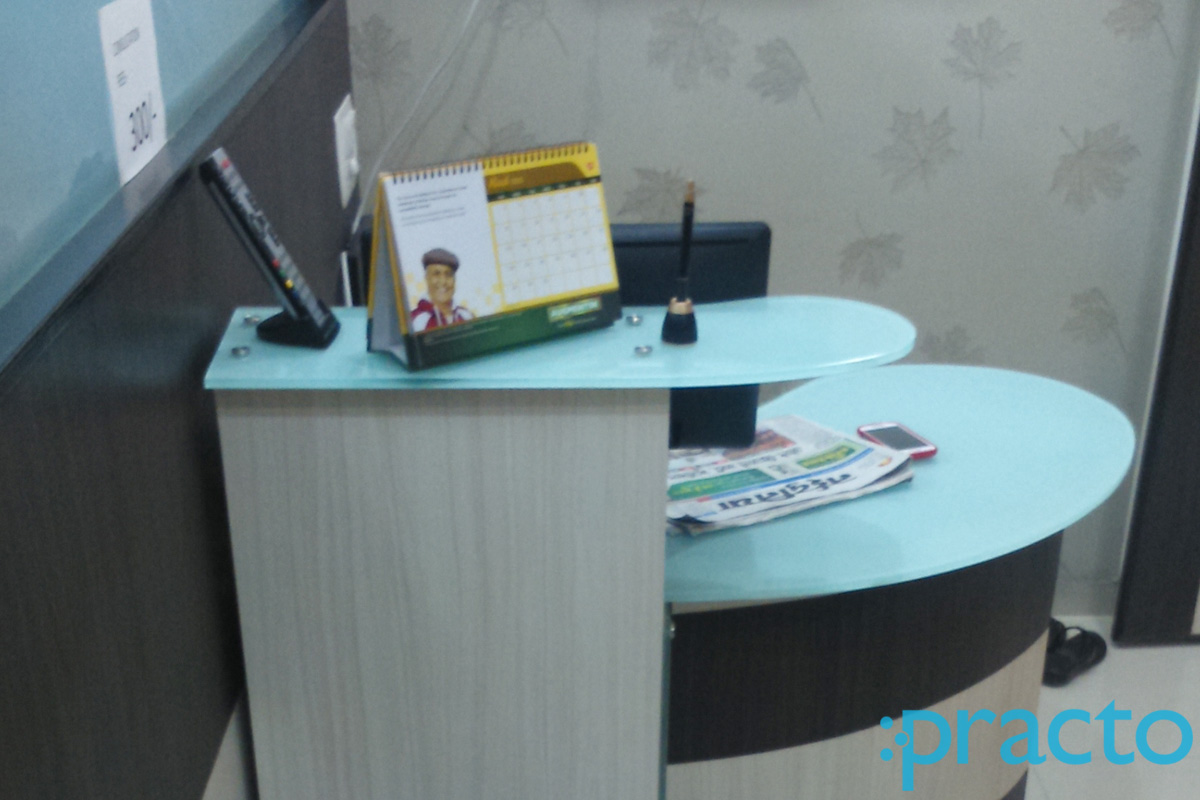 Cosmo Dental Clinic Indore Manorama Ganj Indore