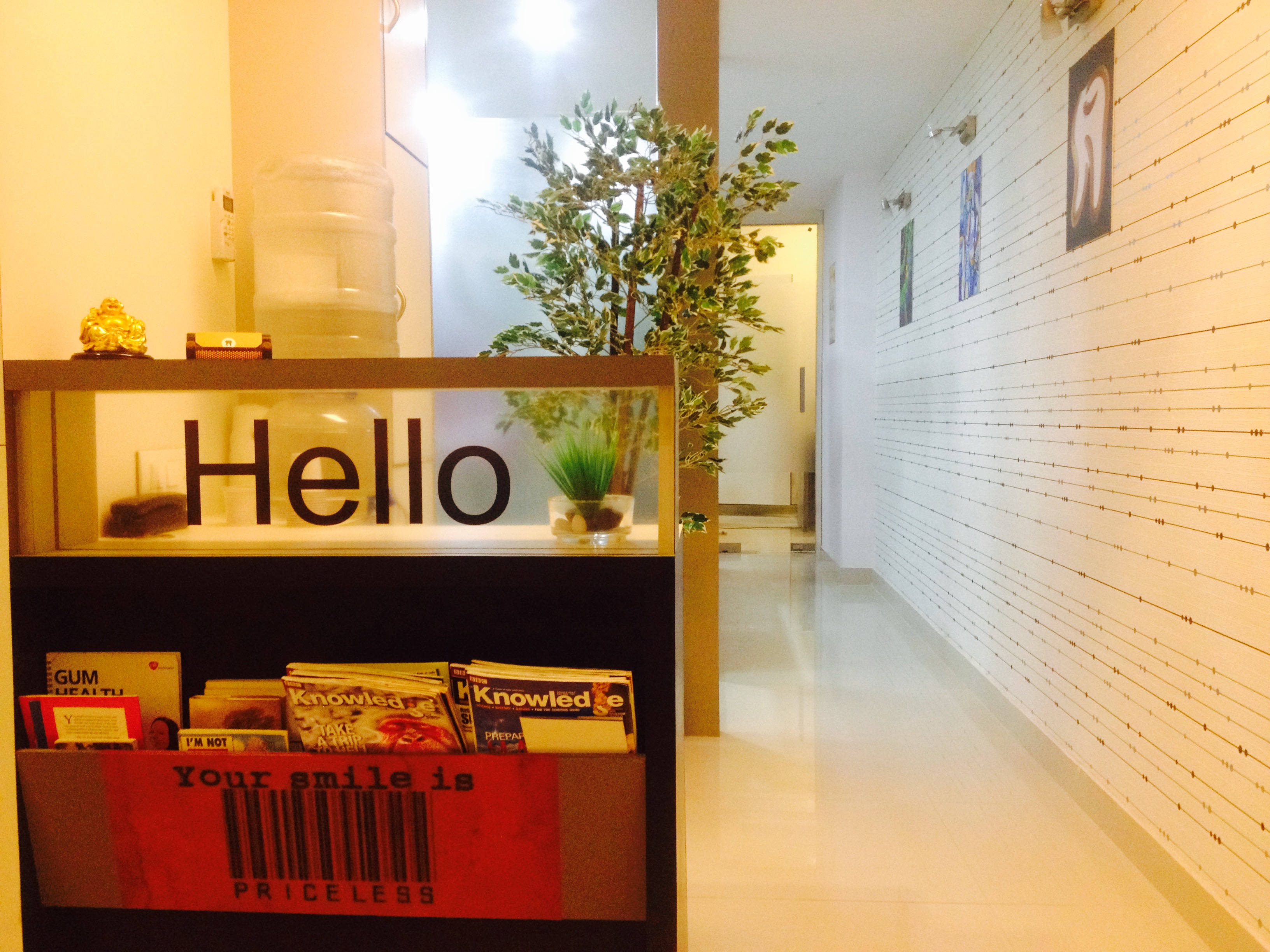 Reception at Dr Kaushal Shah's 32 Creations Dental Clinic Andheri West Mumbai